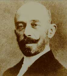 Jász Géza, de eerste Voorzitter van de MLS.