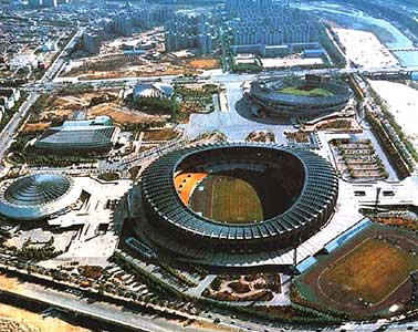 Het Olympische Stadion van Seoul voor de Spelen van 1988.