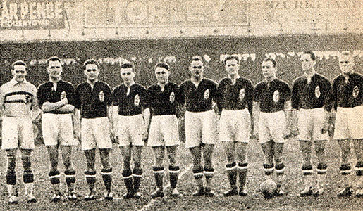 Het Hongaars team dat op 25-3-1938 Griekenland met 11-1 versloeg in een kwalificatiewedstrijd voor het WK 1938.
