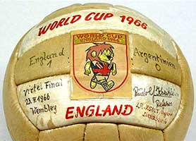 Matchbal 'de Slazenger' WK 1966.