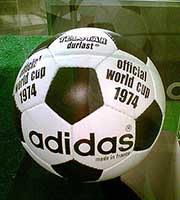 De bal gebruikt op het WK74, de Telstar Durlast.