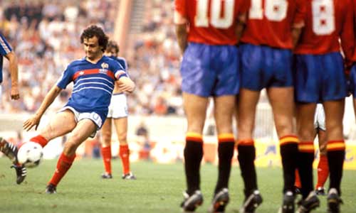 Tijdens de finale van het EK 1984 opende Michel Platini de score met een vrije trap.