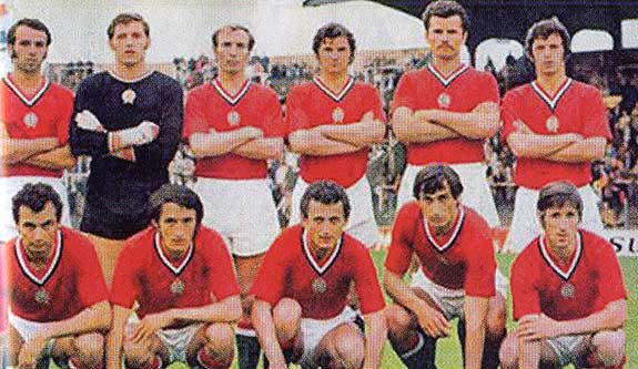 Het Hongaarse elftal voor de wedstrijd tegen België op 7 juni 1972.
