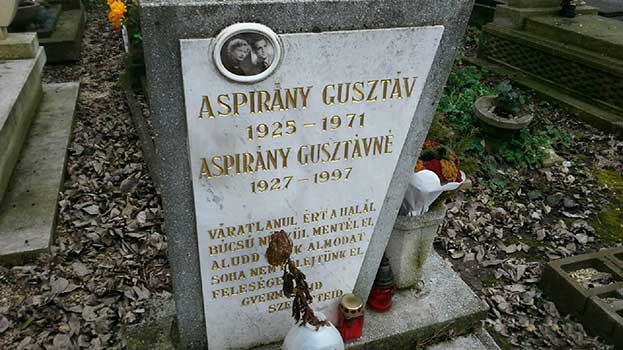 Het graf van Aspirány Gusztáv en zijn echtgenote op het Kispesti temető (kerkhof).