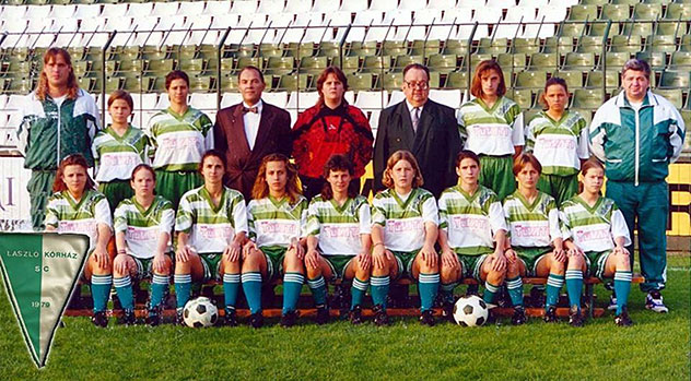 ...met het team van Tüvati László Kórház SC in het seizoen 1994-1995...
