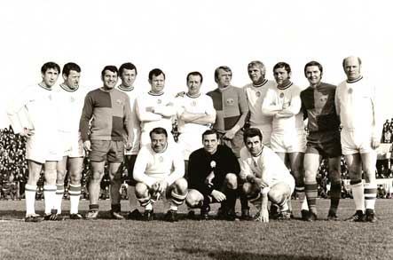 28 februari 1974: een aantal deelnemers aan de match Vasas SC tegen de Hongaarse nationale ploeg.