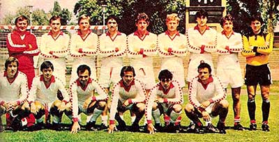 Bp. Honvéd Hongaars kampioen 1980, met Dajka tweede van rechts gehurkt.