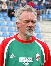 Péter als keeperstrainer bij de nationale ploeg.