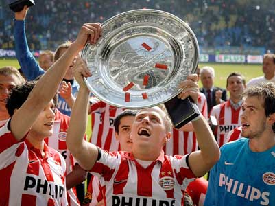 Dzsudzsák en de kampioenenviering met PSV in 2008.