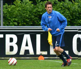 Fehér op zijn eerste training bij PSV Eindhoven.