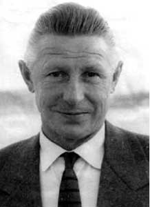 Kalmár Jenõ, de voetbaltrainer.