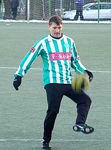 Keller József als veldtrainer bij Ferencvárosi TC in 2005.