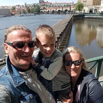 Kerekes Anikó (Bilicsné) met haar familie in mei 2016.