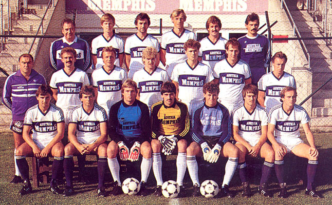 Austria Wien 1983-1984 met Nyilasi Tibor en Magyar István.