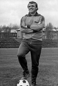 Mészöly Kálmán, de trainer op het veld. 