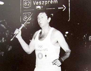 Orbán in 1972 als fakkeldrager bij de OS in Munchen.