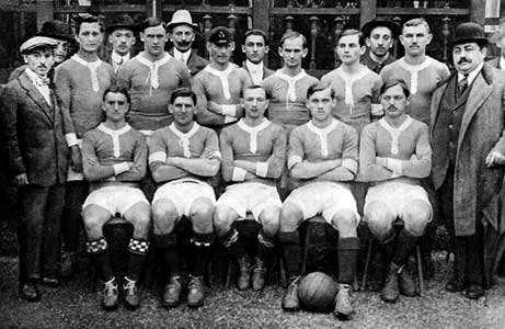 Het team van Ferencvárosei TC 1913.