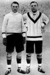 Plattkó samen met de legendarische Spaanse doelman Ricardo Zamora.