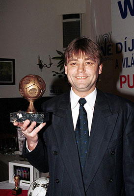 ...als beste scheidsrechter IFFHS 1994....
