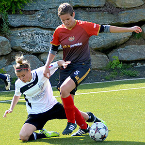 Tálosi in actie bij FC Südburgenland.