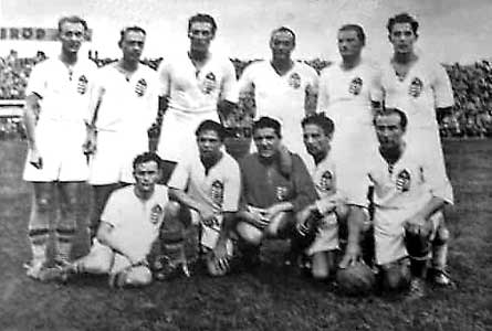 Het Hongaarse team op 12 september 1943.