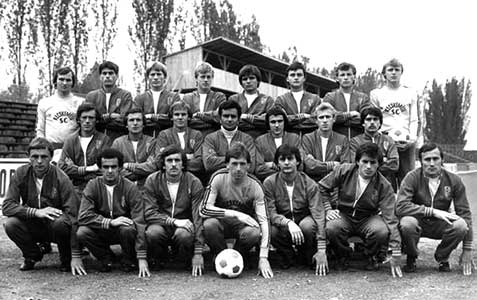 Verebes met het team van Kecskemét CC 1978-1979... 