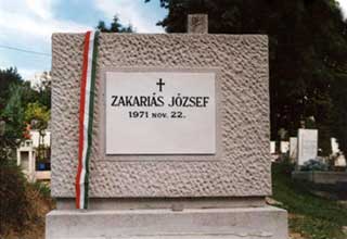 Het graf van Zakariás József in Farkasréti.