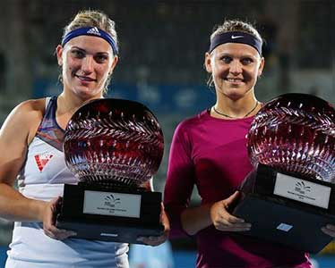 Winst in Sydney WTA-toernooi dubbelspel met Lucie Safarova.