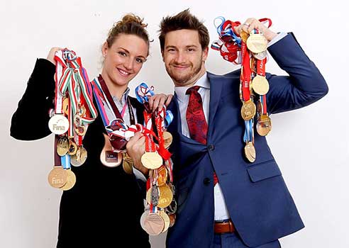 Katinka met haar man Shane en... enkele medailles.