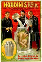 Houdini in zijn Giant Milk Can.