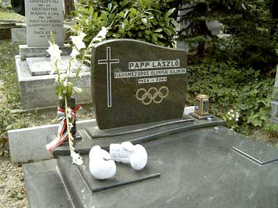 Het graf van Papp op het Farkasréti kerkhof in Budapest. 