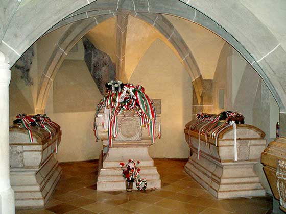 De crypte in de Szent Erzsébet-kathedraal in Košice waar ondermeer Rákóczi Ferenc II, en zijn moeder, Zrínyi Ilona, hun laatste rustplaats vonden.