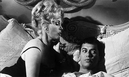 Zsa Zsa in 'Drop Dead Darling (1966) met Tony Curtis.